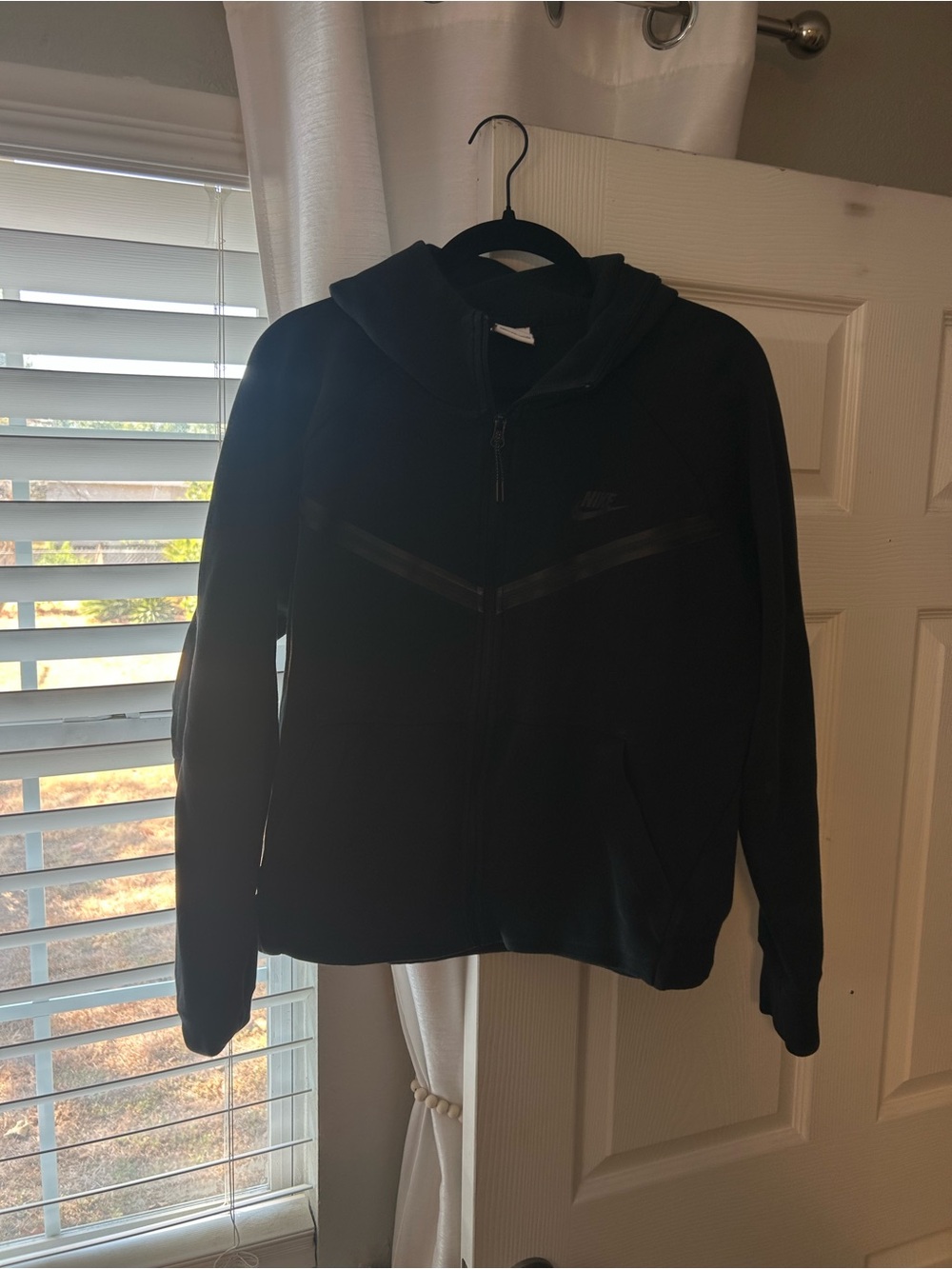 Nike tech woman’s Black Hooded Zip Jacket
